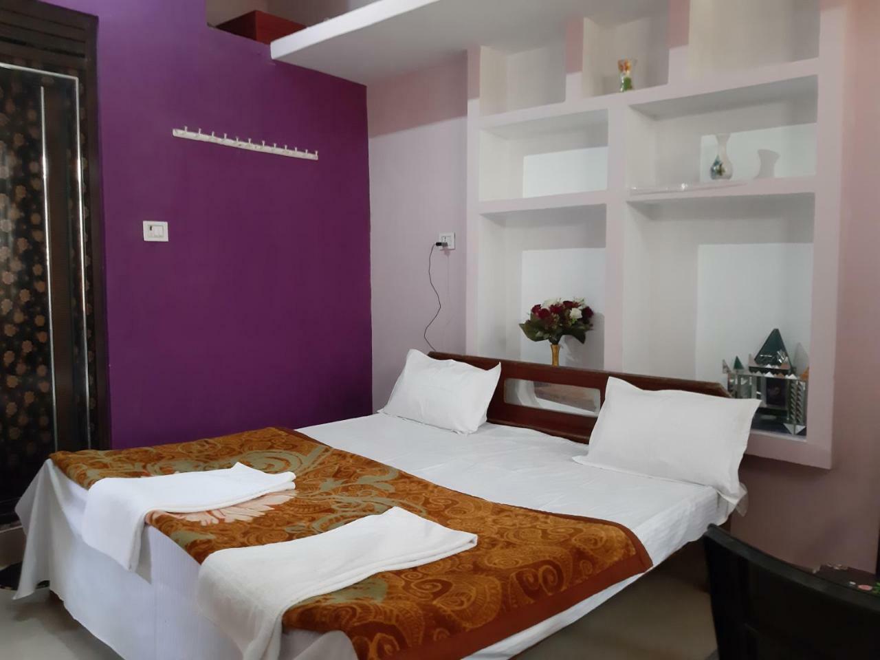 Shree Ram Homestay Orchha Esterno foto