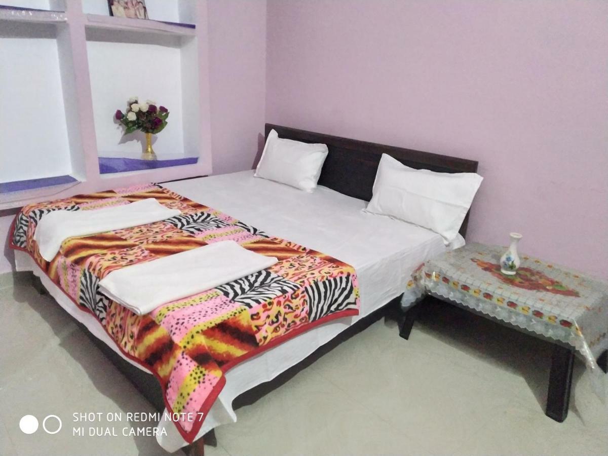 Shree Ram Homestay Orchha Esterno foto